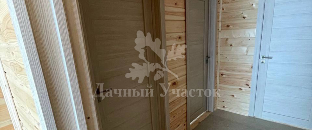 Как выбрать и установить двери в доме из бруса?